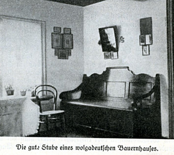 The sitting room of a Volga German famers house.