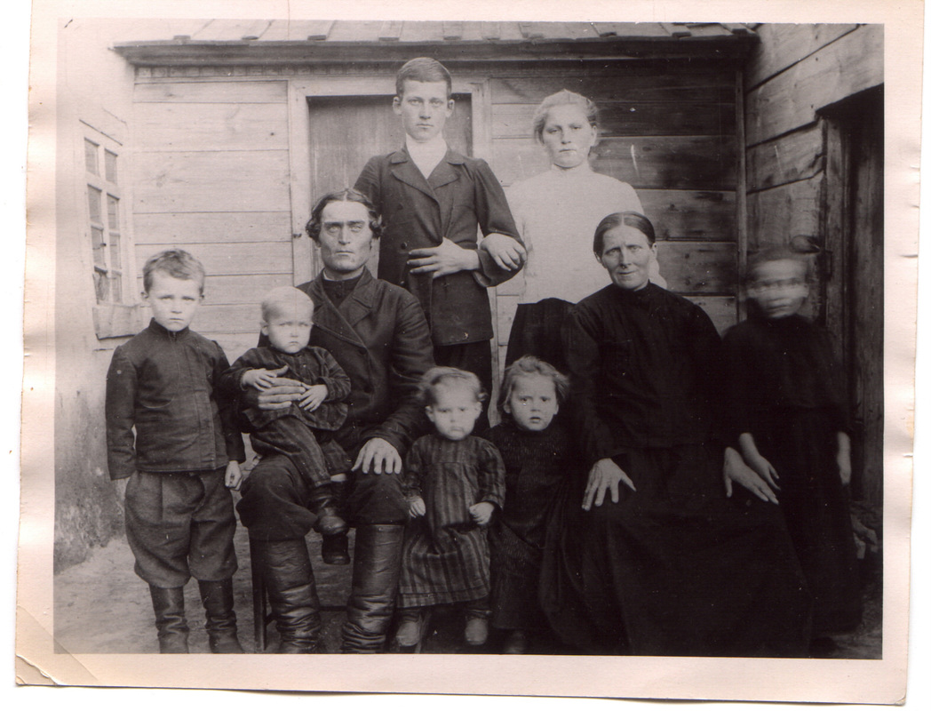 Heinrich and Anna Elizabeth Döring family in Norka
